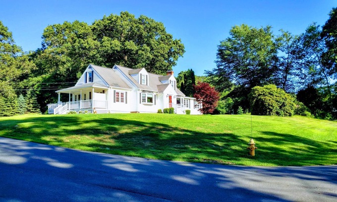 Seymour Casa | Traveling Nurses! In-Law Suite