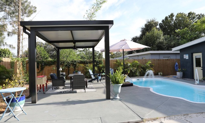 Greater Pinellas Point Casa | Treasure house
