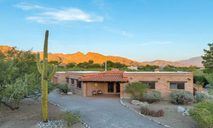 Tucson Casa | Treasure in the desert I Stylish Ventana property