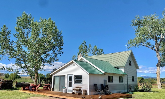 Saratoga Otro | River Front Homestead en Upper North Platte River - Fishermans Paradise 🎣 🦌 🛶