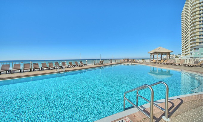 Lower Grand Lagoon Condominio | Treasure Island 0910