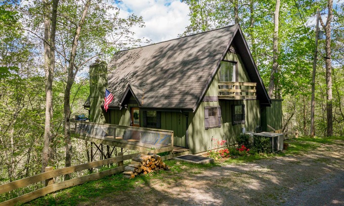 Smithville Chalet De Esquí | ¡Manténgase por encima de las copas de los árboles en Sligo!