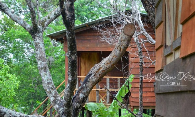 Sigiriya Casa | Tree house sigiri queens rest