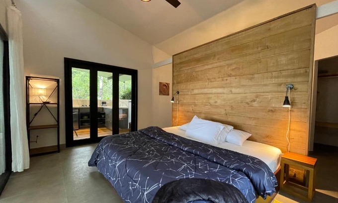Dominical Cama Y Desayuno | Tree of Life Cabinas