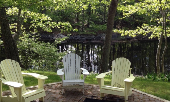 Southern Coast Apartamento | Tree Tops apartamento con amplia terraza con vistas al río Kennebunk