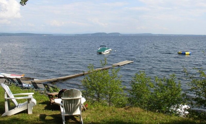 South Hero Cabaña | Tree Tops Cottages. Hasta 4 cabañas junto al lago disponibles