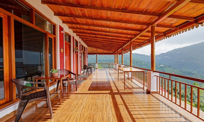 Kaul Hotel | Treebo Om Villa With Mountain View