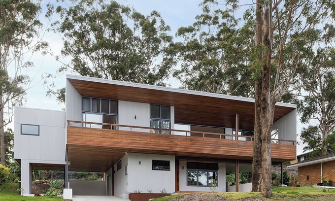 Smiths Lake Casa | Treehaus Escape - Smith's Lake