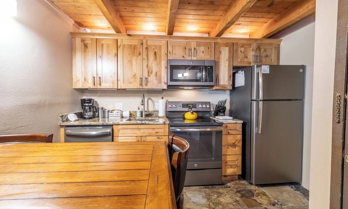 Wildernest Apartamento | Treehouse #305, Building D by Summit County Mountain Retreats