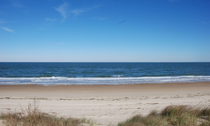 Bayview Cabaña | Apartamento rústico de 2 dormitorios frente a la playa en la azotea