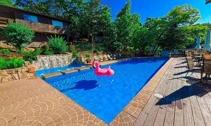 Village of Four Seasons Casa | Treetop Village18-2Bed/2Bath/Pools/Dock/Pickleball/Fitness Center-6-8PP-Four Seasons Area