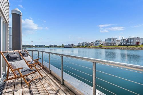 Olpenitz Casa | Treibholz: Meerblick, Dachterrasse, Bootsanleger, Badeleiter, Sauna