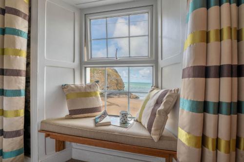 Tan-y-groes Casa | Trem y Don at Llangrannog Beach