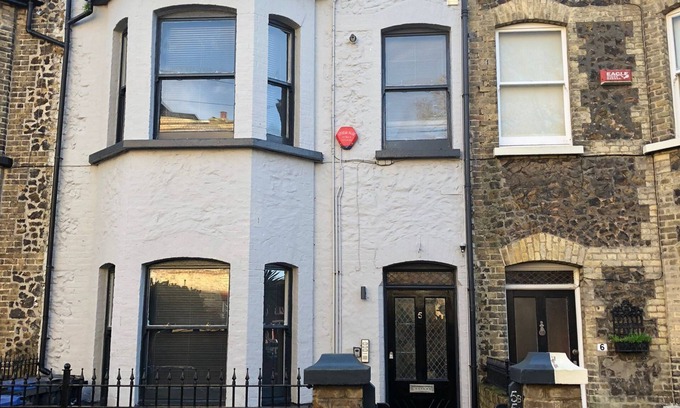 Westgate-on-Sea Apartamento | Trendy 3 bed Apartment close to Margate, beach bars and restaurants