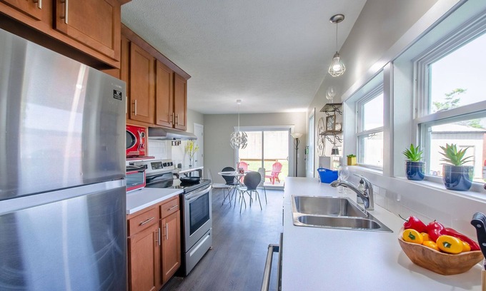 Kokomo Casa | Trendy bungalow close to the park
