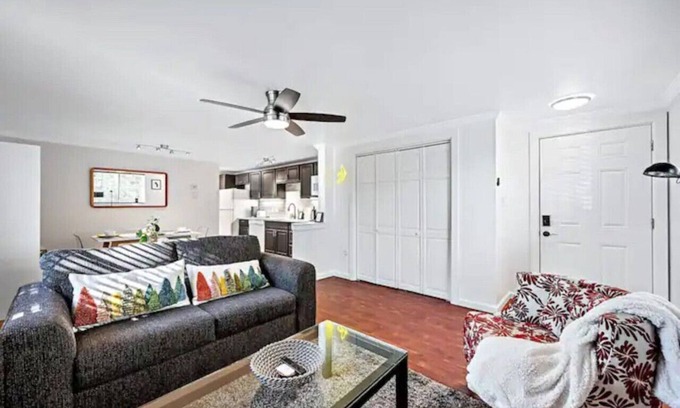 Englewood Apartamento | Trendy&Chic Apt! Casper Mttress!