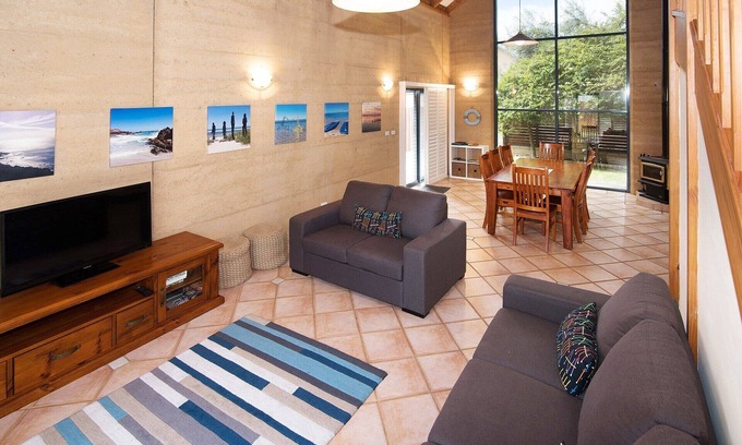 Dunsborough Casa | ** Tresco ** Dunsborough Seaside Villa