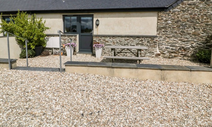 Caerhays Casa | TREVENNA STABLES, admite mascotas, con un jardín en Veryan, Ref 982203