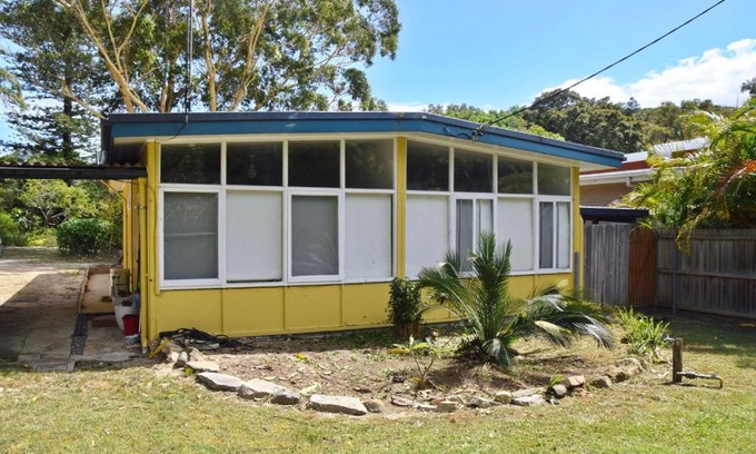 Arakoon Cabina | Trial Bay Beach Cabin 4 - Bring your own linen.