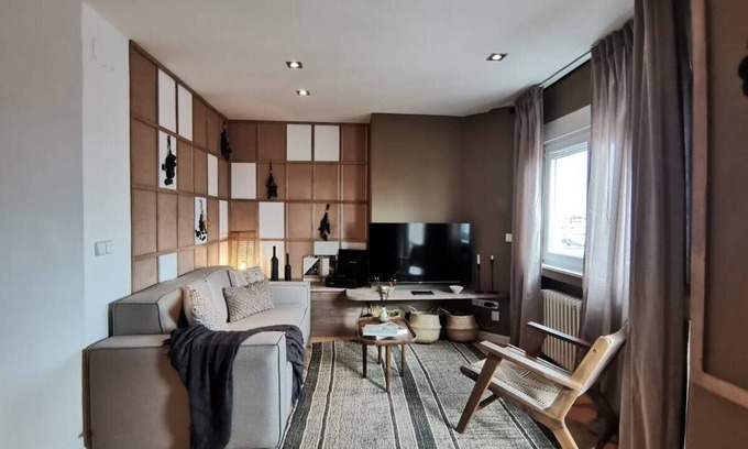 Arapiles Apartamento | Triana - 1 bedroom apartment in Trafalgar