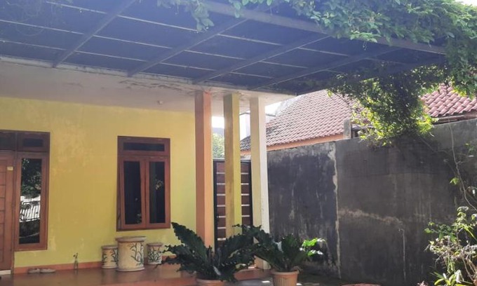 Sleman Casa | Triharjo Homestay Jogja