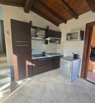 Tanaunella Casa | Trilocale Climatizzato L'OLEANDRO Tanaunella