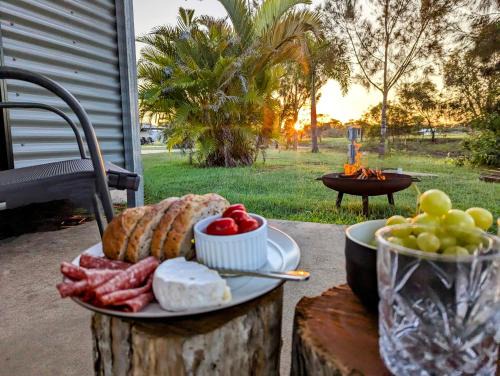 Burrum River Complejo | Trinity Islands Holiday Park - Cabin Accommodation