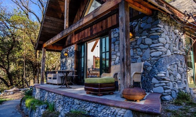 Salyer Apartamento | Trinity Riverstone Pool House, pet friendly