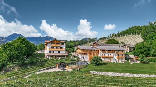 Naz Sciaves Casa | Trinnerhof- Hof Chalets und Obsthof