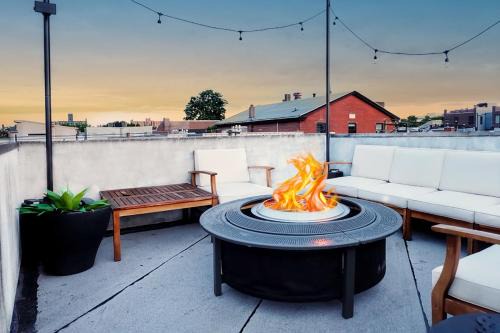 Northern Liberties Casa | Trio Sonata, 3-Bed Rock n Roll Residence in Northern Liberties