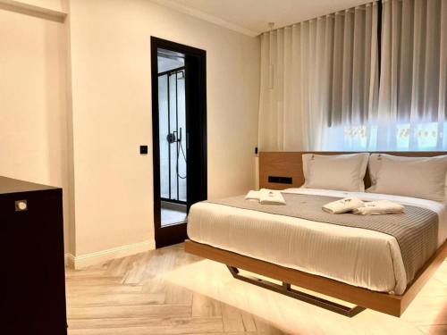 Psirri Apartamento | Triple A - Urban Lifestyle Studios in Psiri-Platia Theatrou - Free Parking!