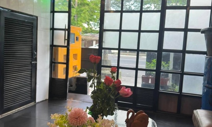 Botahtaung Hotel | Triple H Hotel