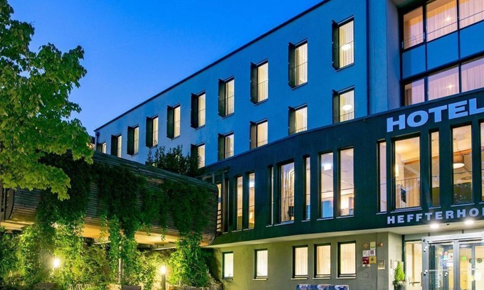 Parsch Casa | Habitación triple, descuento por reserva anticipada, desayuno - Heffterhof Salzburg, hotel
