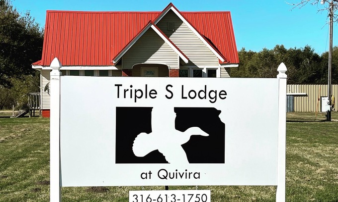 Stafford County Casa | Triple S Lodge at Quivira