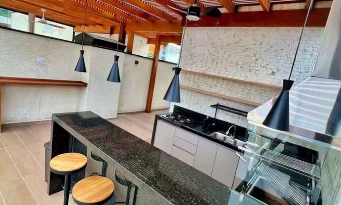 Jardim California Casa | Triplex House near the Sea
