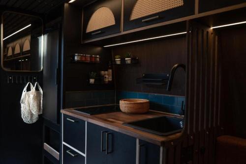Blackburn Otro | Trippie Campers