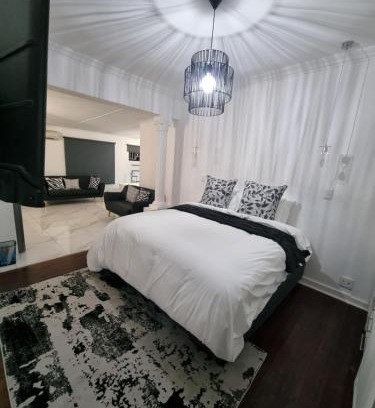 Durban North Casa | Troon Harmony - Room 1