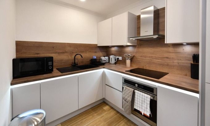 Troon Apartamento | Troon Portland Apt B