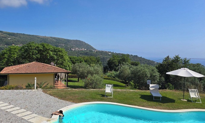 Ricadi Villa | Tropea Capo Vaticano Nueva villa con piscina, a 2 km del mar zona tranquila