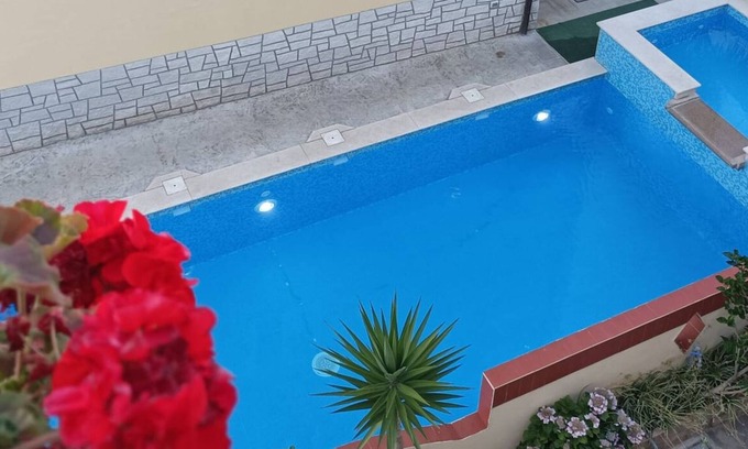 Santa Domenica Apartamento | Tropea Wonderful 3-room apartment with POOL 3 Min from the SEA