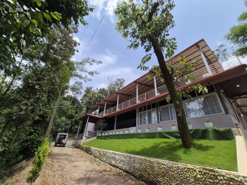 Sangameswarpet Casa | Tropica Retreat by Dazzle Destinations - Private Waterfalls, Private Rooms and Bonfire