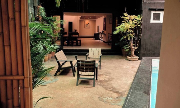Bagong Lipunan Ng Crame Casa | Tropical 3-bedroom House With Pool