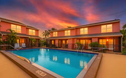 Iona Casa | Tropical Breeze Retreat