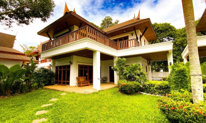 Rawai Villa | Tropical garden
