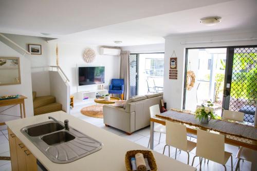 Noosaville Apartamento | Tropical Getaway in 2 Bedroom Unit in 4 star Resort
