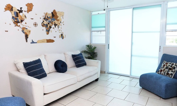 Yeguada Apartamento | Tropical Haven: 3-BR Apart on Vega Baja Beach. 3min Drive to Blue Flag Beach