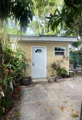 Little Havana Casa | Tropical Oasis