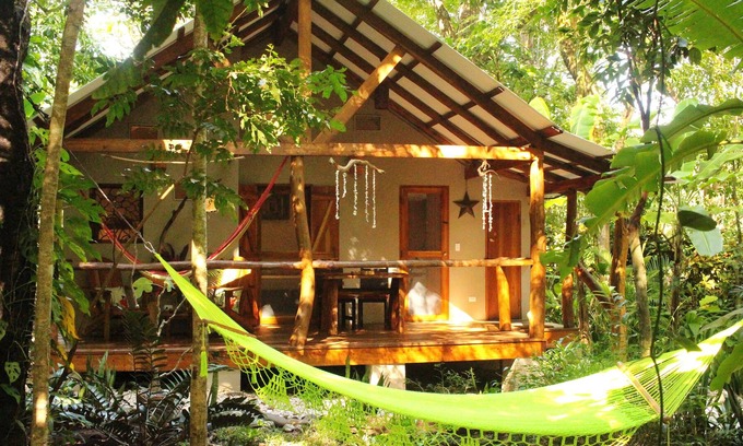 Cedros Casa | Cabaña paraíso tropical a pocos pasos de la playa entre Montezuma y Cabuya