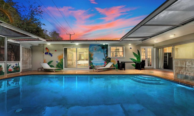 Highland Garden Casa | Tropical Privat Home Spacious 6 -bedrooms 4 Baths with private pool