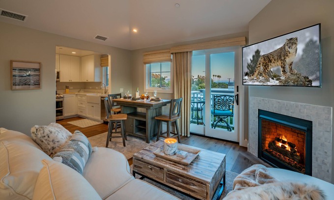 East Mesa Casa | Tropical Retreat South - Oceanview Loft on East Mesa